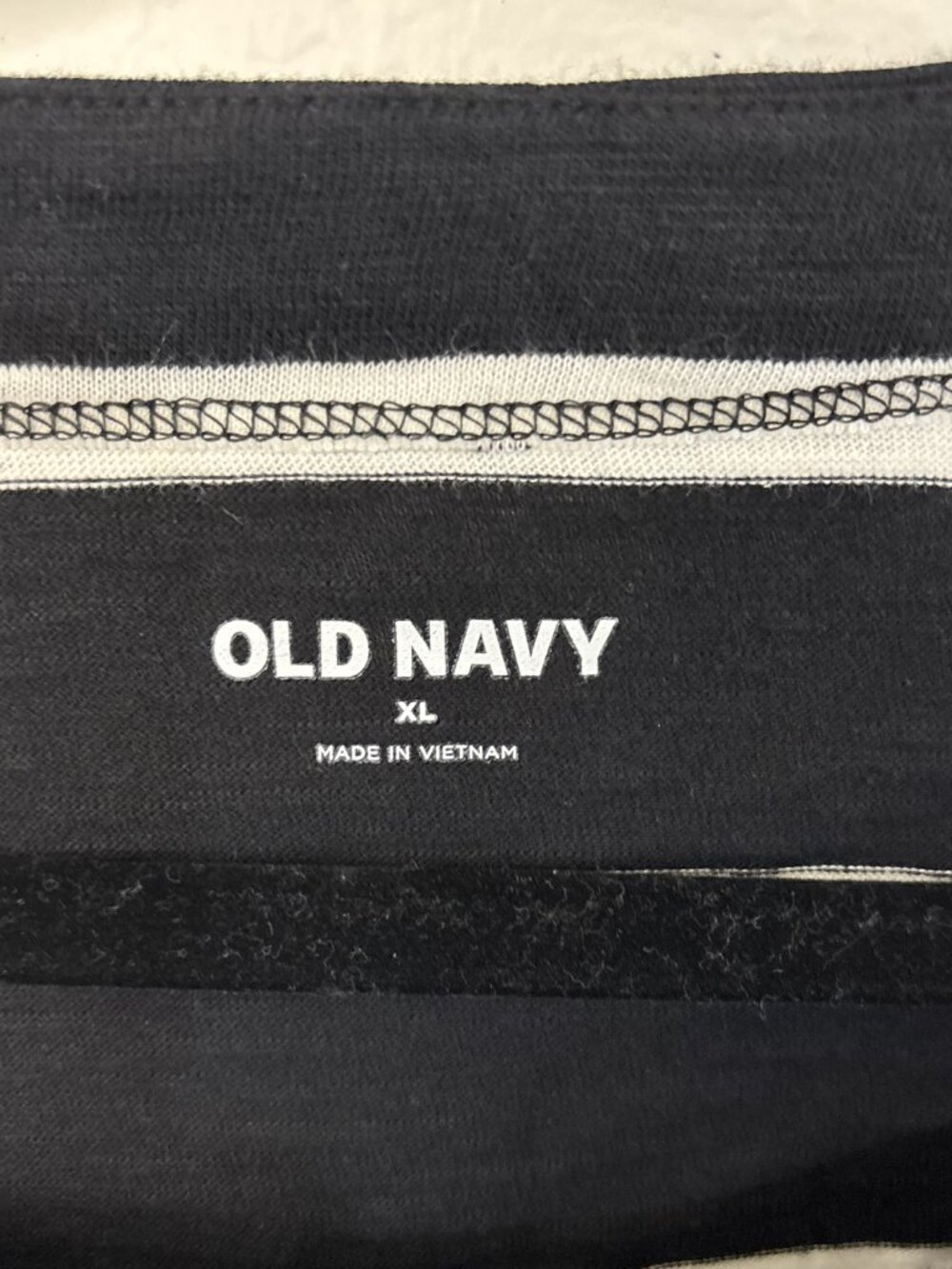 Old Navy Black & White Stripe Long Sleeve Boatneck Top NWT | XL - Picture 2 of 4